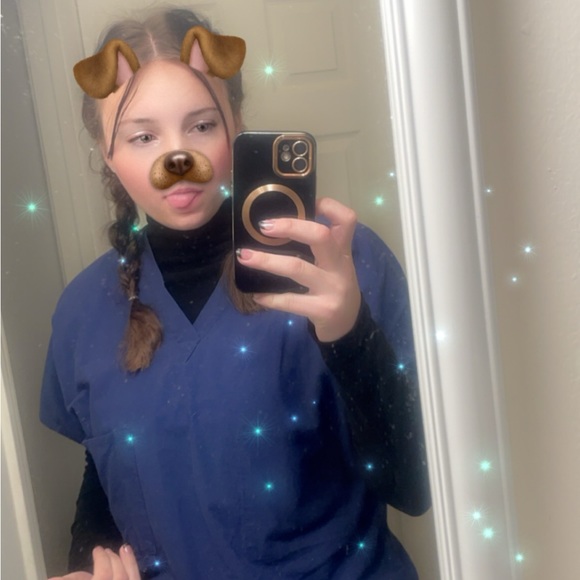 Meet your Posher, Angelina - Picture 4 of 9